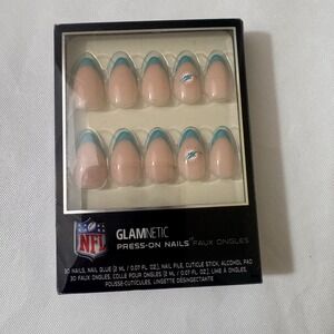 Press On Nails Miami Dolphins Glamnetic 30 Nails Short‎ Almond Mint Blue Tips